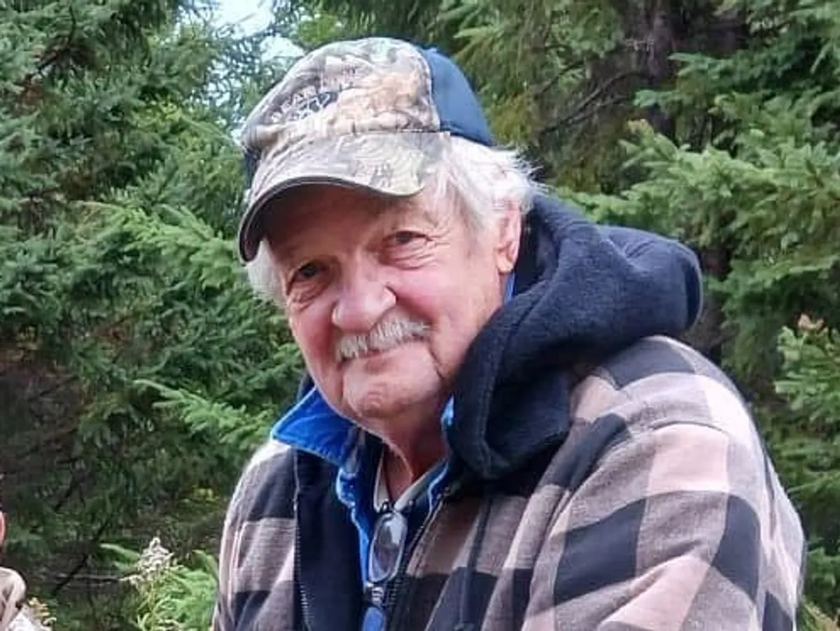 Frank Perkowski Bear Lane Guide Service